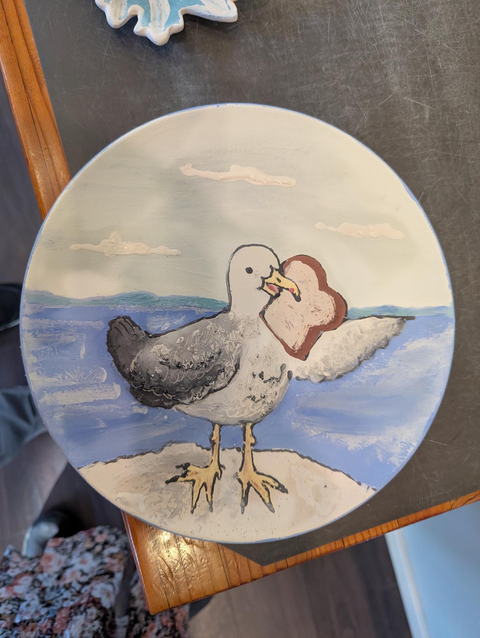 pottery with seagull